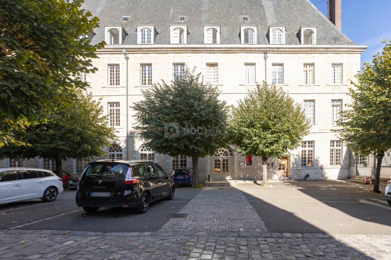 Hotellerie Saint Yves Chartres Exterior foto